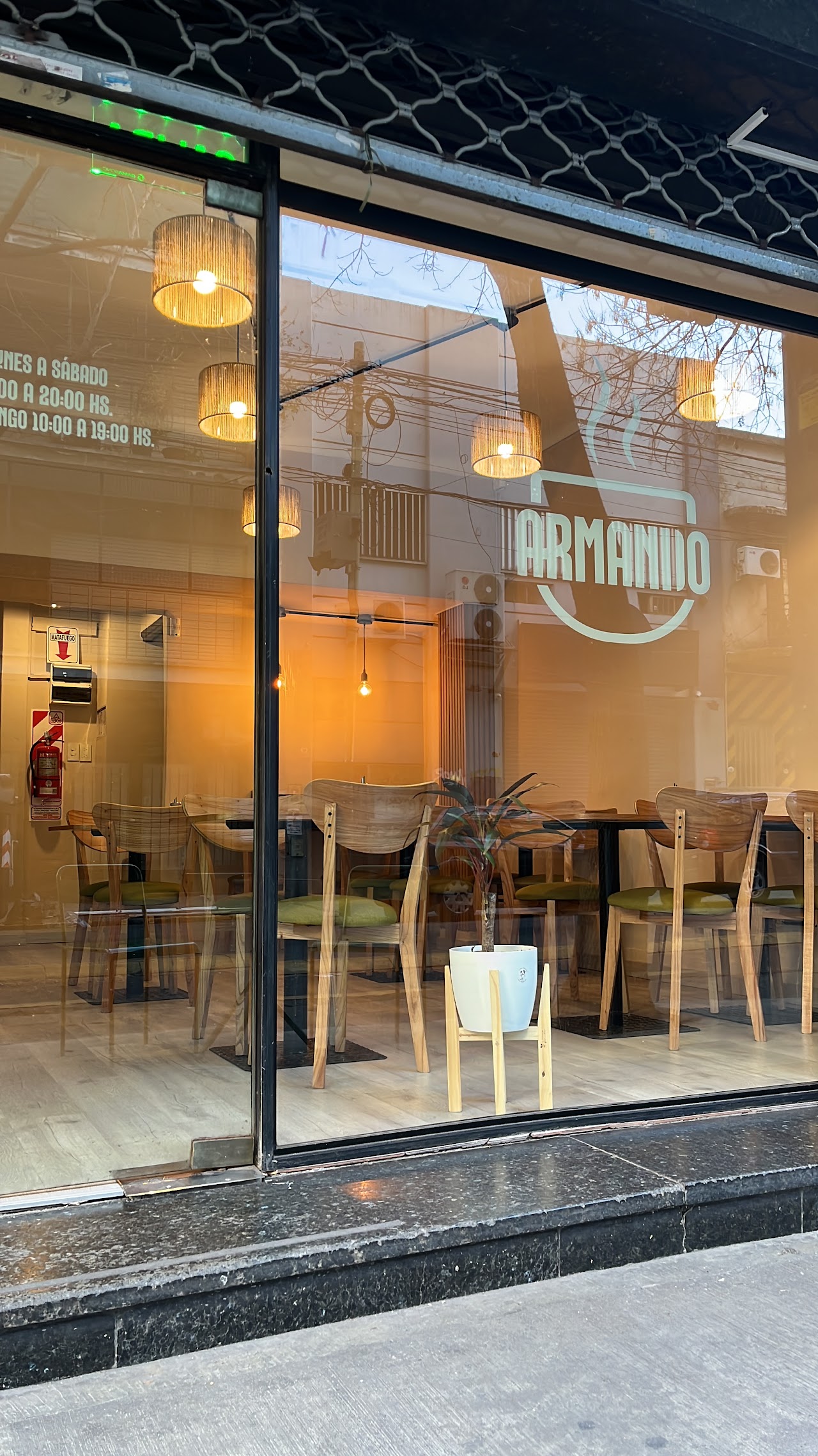 Interior de Armando Café